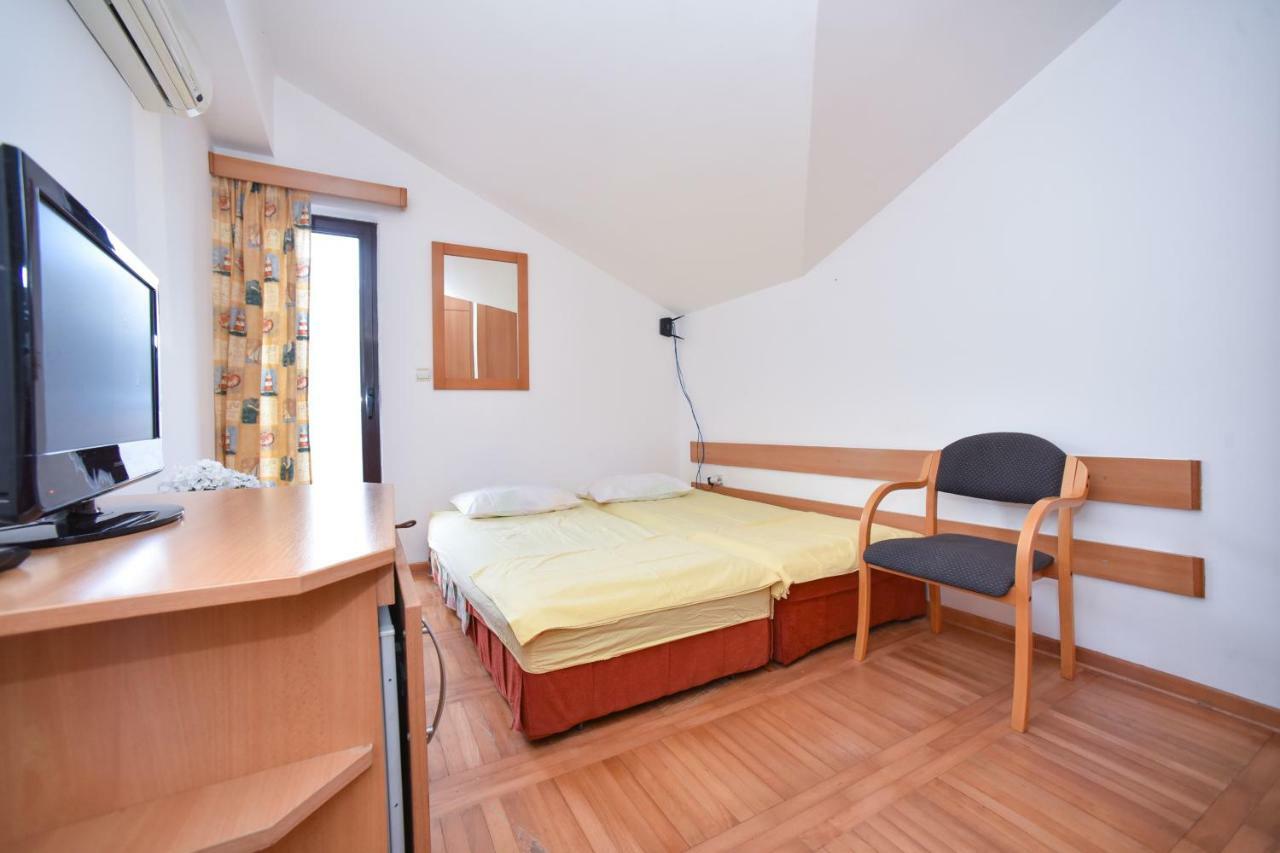 בודווה Bologna Apartments מראה חיצוני תמונה