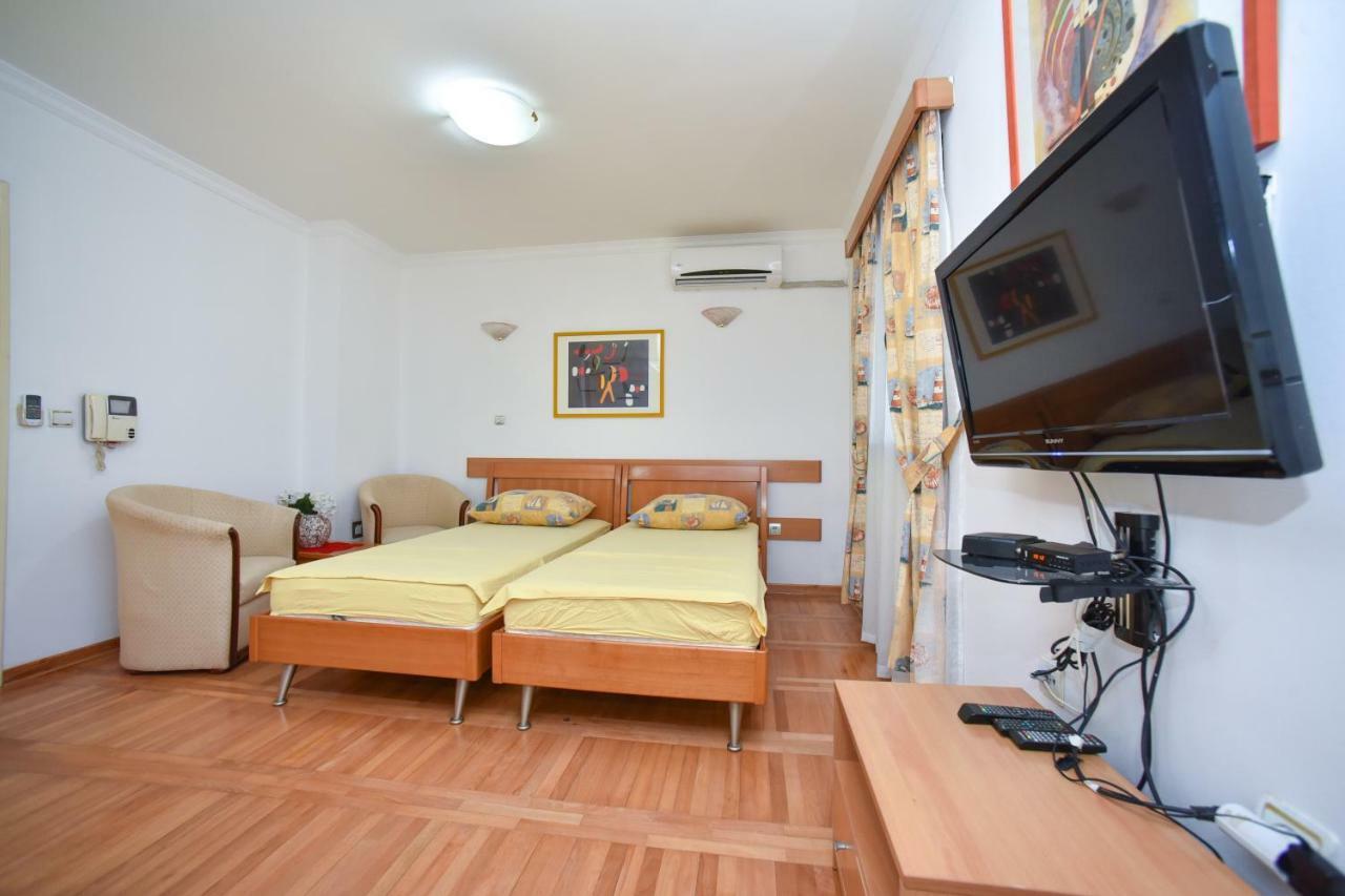 בודווה Bologna Apartments מראה חיצוני תמונה