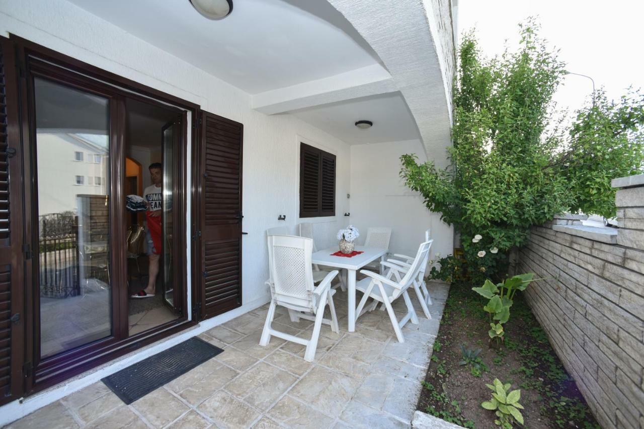 בודווה Bologna Apartments מראה חיצוני תמונה
