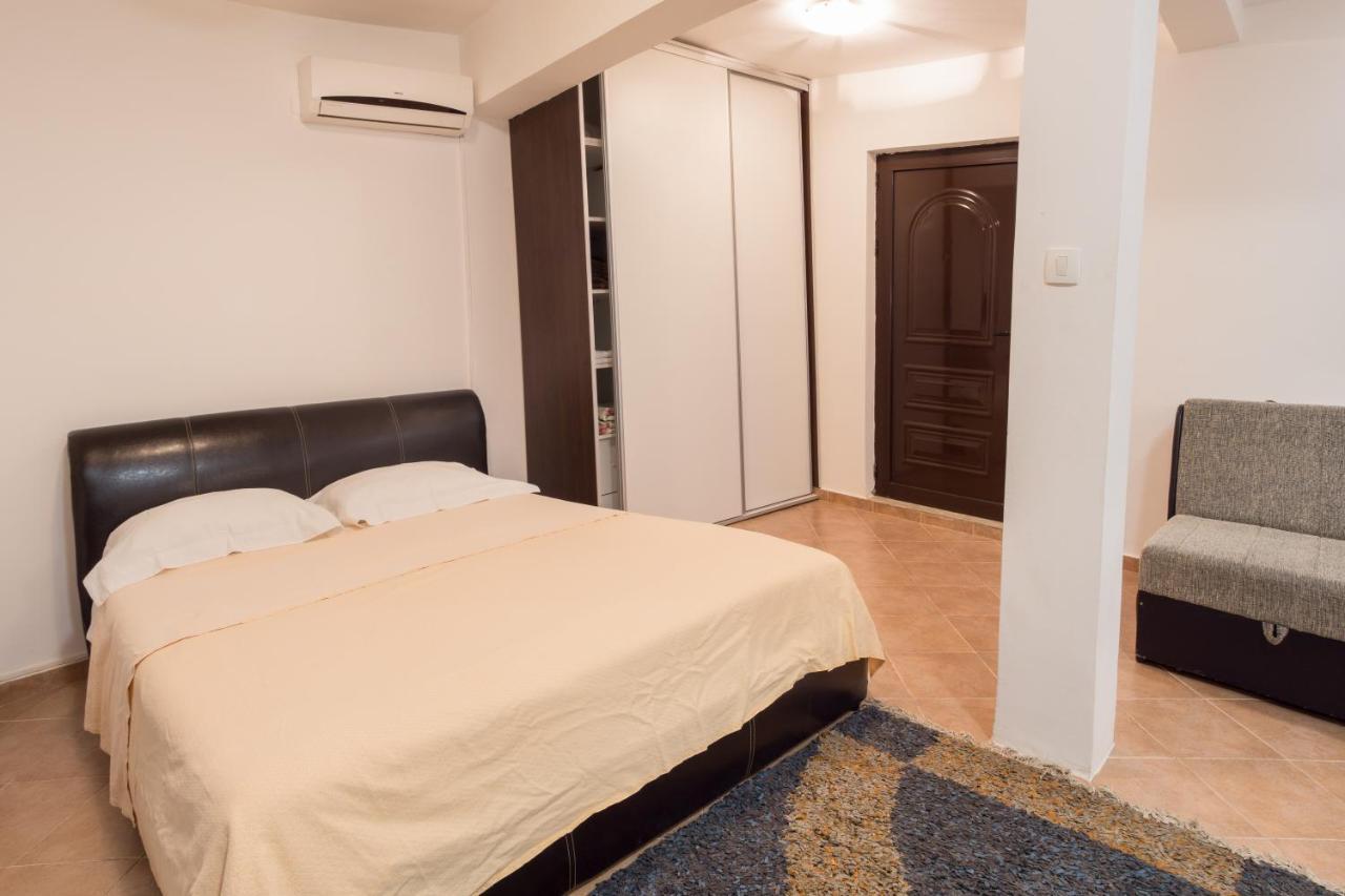 בודווה Bologna Apartments מראה חיצוני תמונה