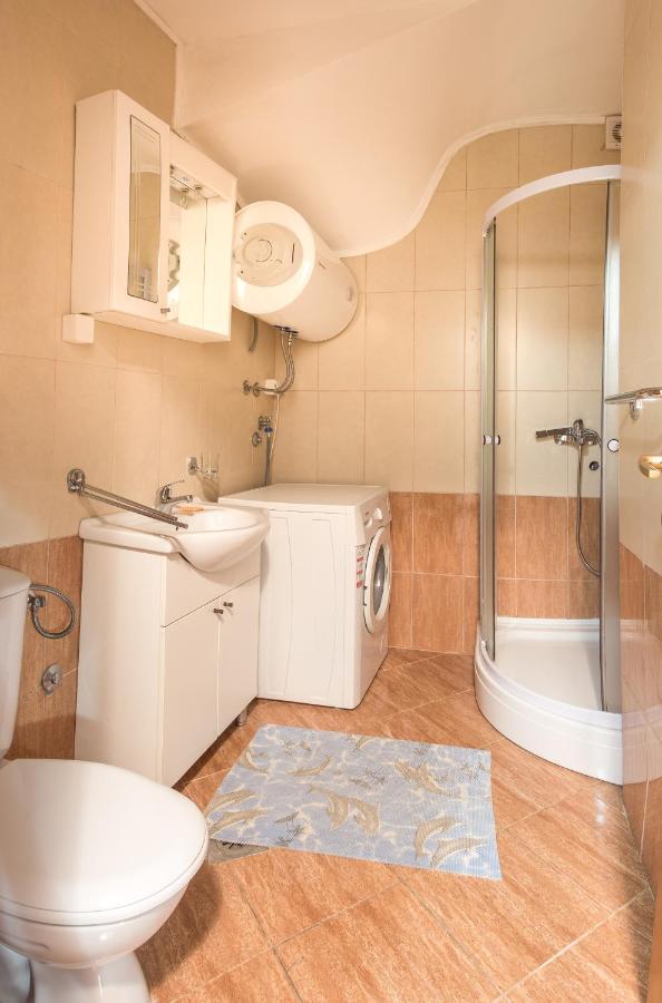 בודווה Bologna Apartments מראה חיצוני תמונה
